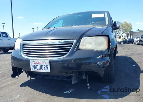 2014 Chrysler Town & Country Touring-L from USA, damaged, VIN 2C4RC1CG3ER332993